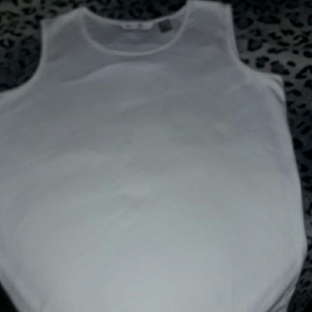 Draper's and Damon's essential tank top